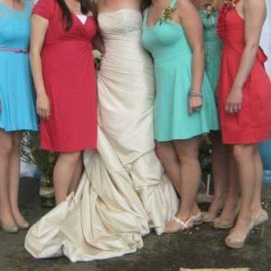 Beautiful Maggie Sottero Wedding Dress Size 6